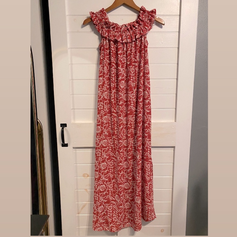 LOFT Red/White Printed Maxi Sleeveless Dress